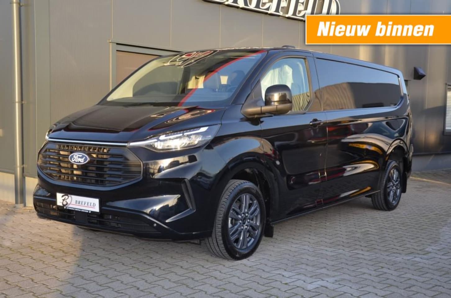 Ford Transit Custom - 300 2.0 TDCI L2H1 Limited 300 2.0 TDCI L2H1 Limited - AutoWereld.nl