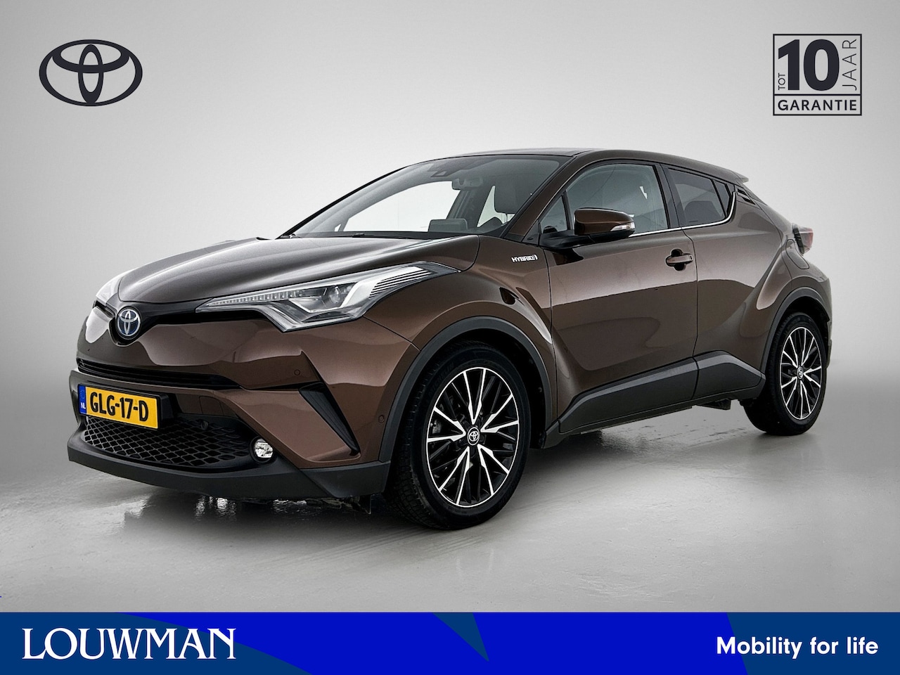Toyota C-HR - 1.8 Hybrid Executive | LED V+A | Stoelverwarming | Cruise control | 18'' LM velgen | - AutoWereld.nl