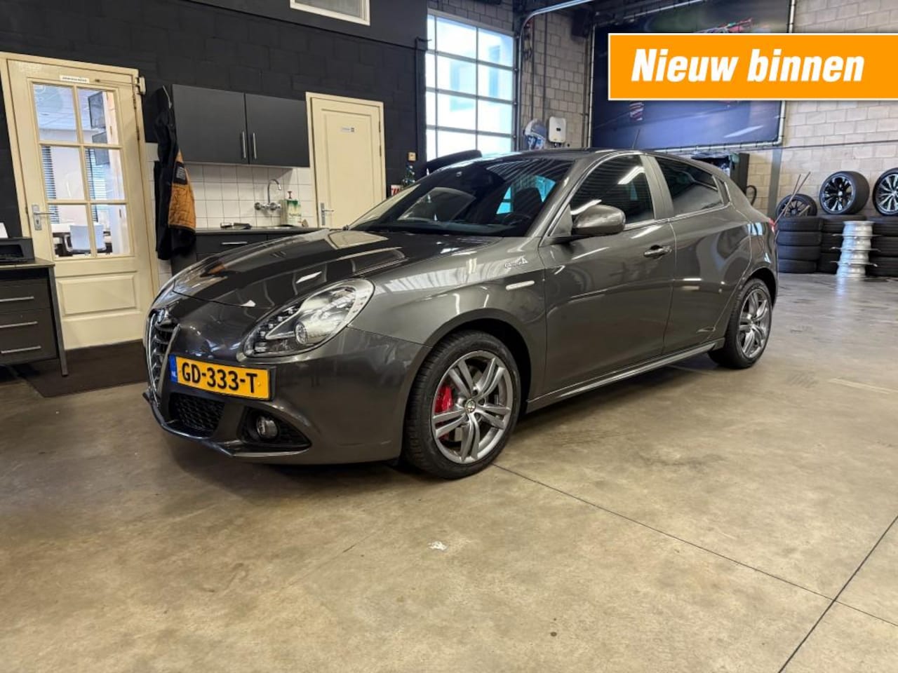 Alfa Romeo Giulietta - 1.4 T 170pk Quadrifoglio Verde Line,Bose,Stoelverw,Leer/Alcantara,Clima,PDC, - AutoWereld.nl