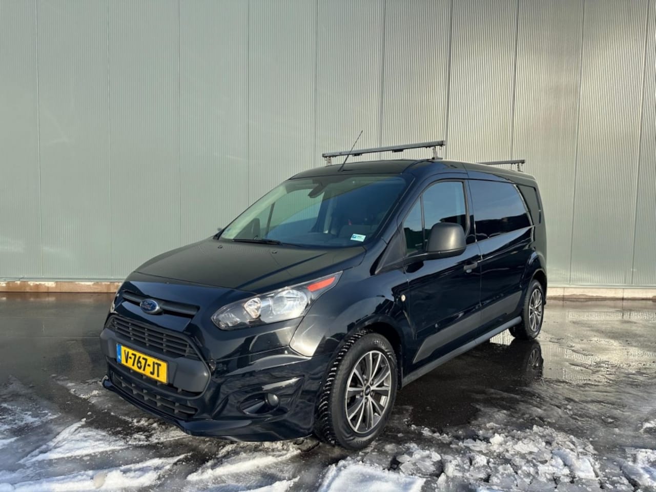 Ford Transit Connect - 1.5 TDCI L2 Trend 3 ZITS | TREKHAAK | CAMERA ! - AutoWereld.nl