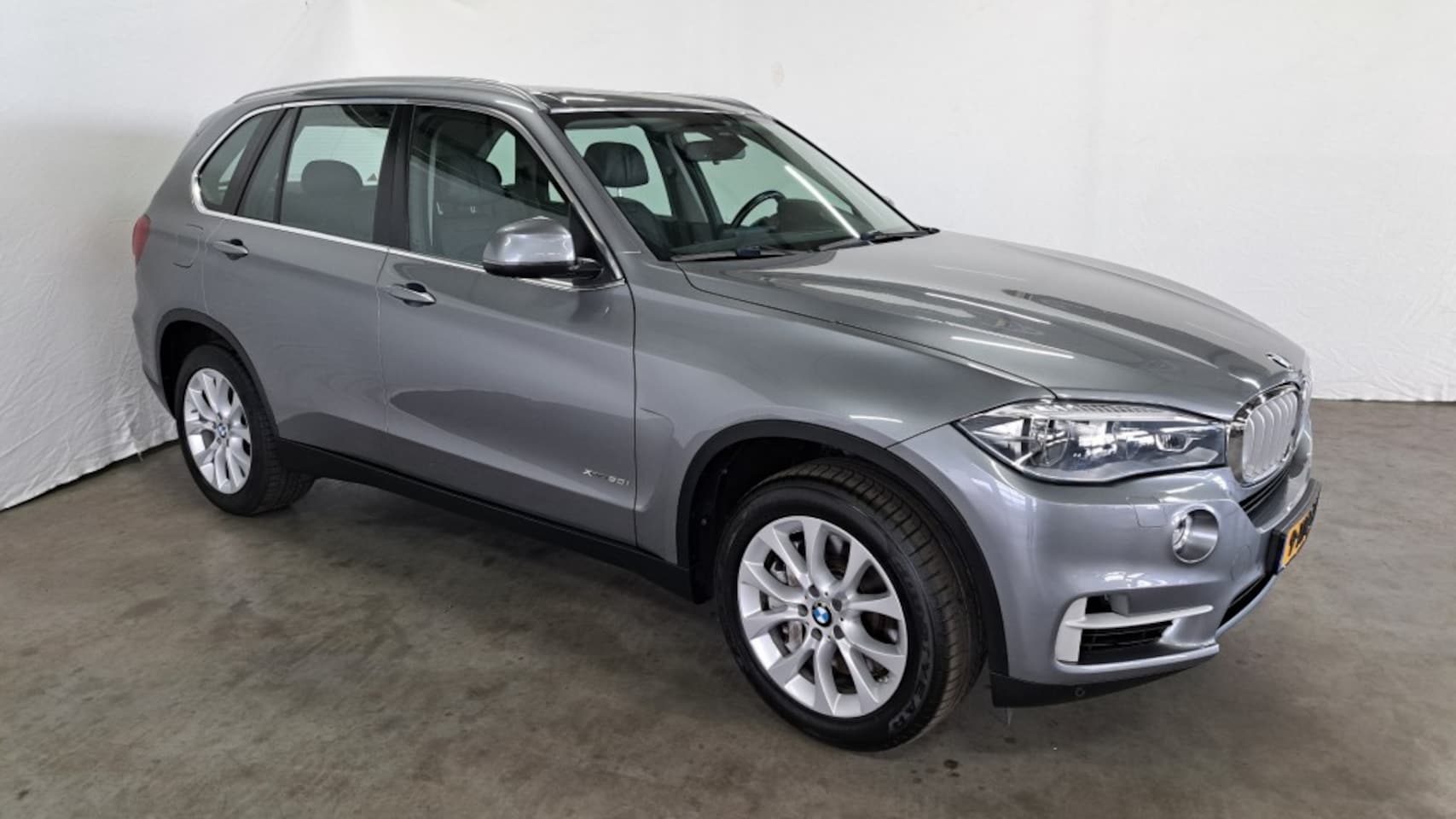 BMW X5 - x Drive 50i High Executive Pano Navi Camera - AutoWereld.nl
