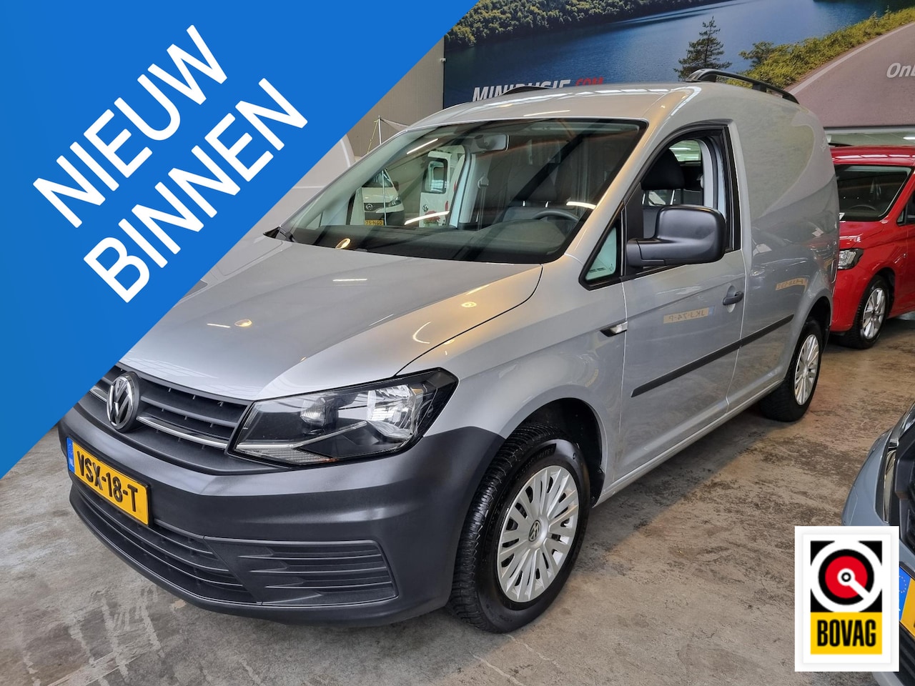 Volkswagen Caddy - 1.2 TSI L1H1 BMT Comfortline 33.000 KM / NAVI / TREKHAAK / CRUISE / PDC - AutoWereld.nl