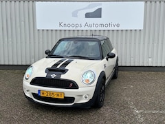 MINI Cooper S - 1.6 174pk Airco, Leder, Apk 10/2026