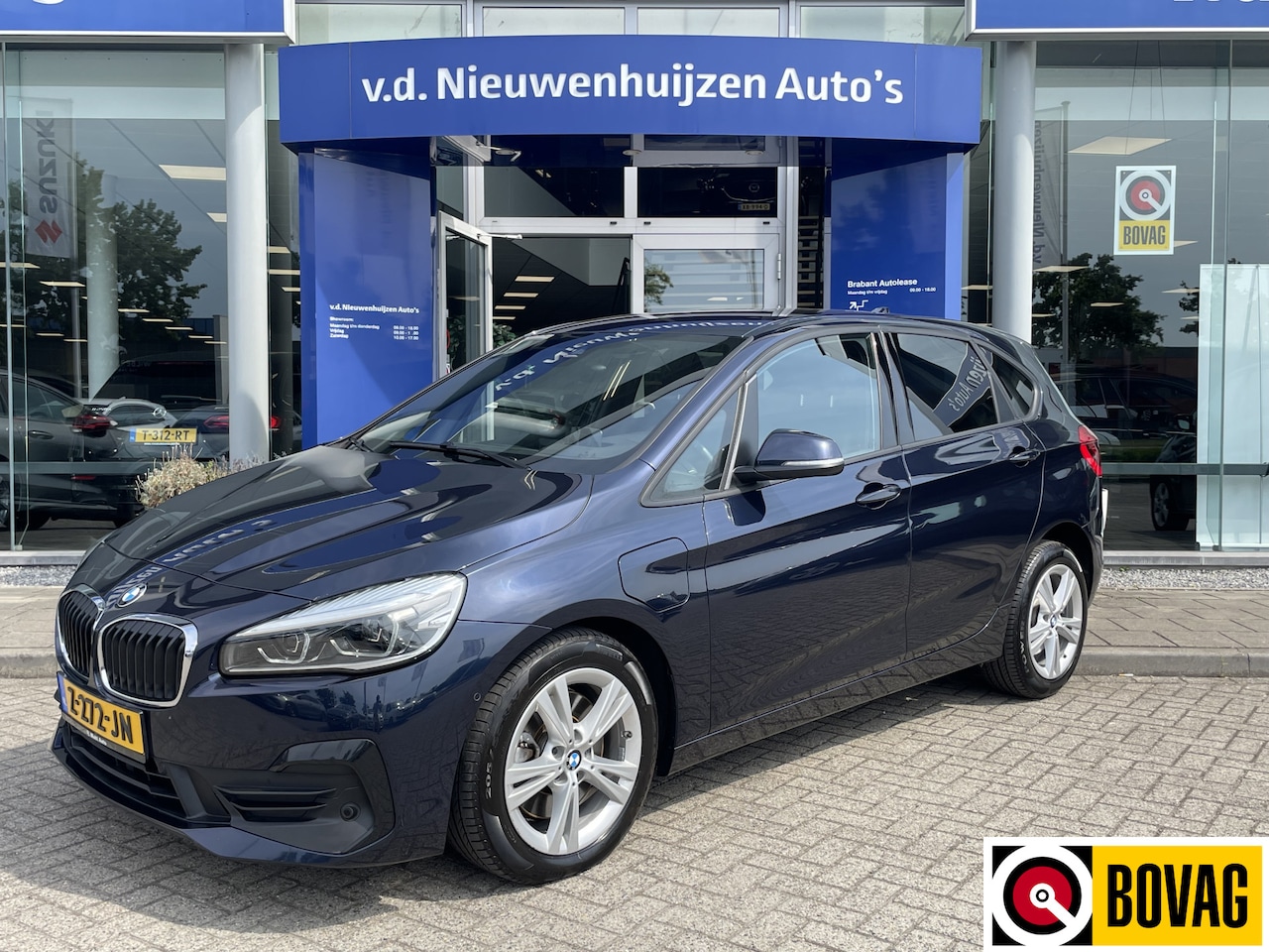BMW 2-serie Active Tourer - 225xe iPerformance Executive Leer Stoelverwarming PDC voor en achter info: M.safari 049258 - AutoWereld.nl