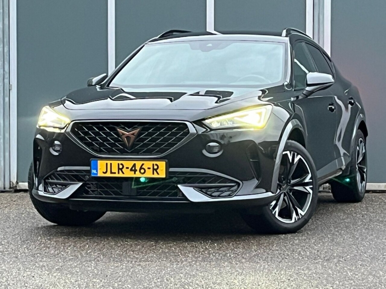 CUPRA Formentor - 1.4 e-Hybrid 204pk | ACC | Camera | Lane assist | Winter pakket - AutoWereld.nl