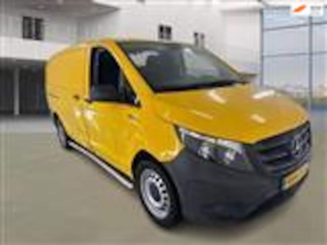 Mercedes-Benz eVito - EVito Lang 41 kWh AC SOH-91,5% ** 5999 EX BTW ** - AutoWereld.nl