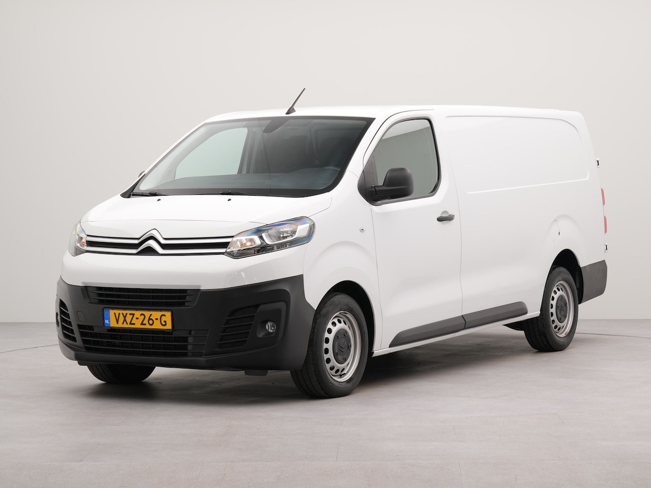 Citroën Jumpy - 2.0 BlueHDI 145 L3 | Bluetooth | Airco | Armleuning bestuurdersstoel | 09-2023 - AutoWereld.nl
