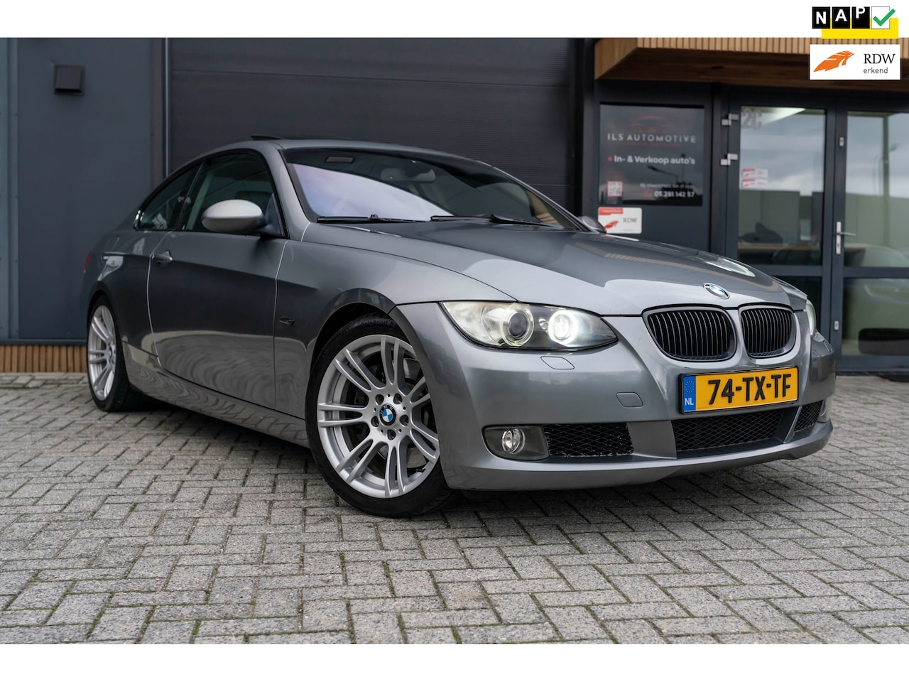BMW 3-serie Coupé - 335i High Executive 335i High Executive - AutoWereld.nl