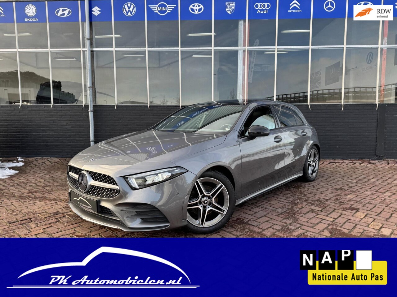 Mercedes-Benz A-klasse - 180 Business Solution AMG **PANODAK+TREKH+WIDESCREEN+LED** - AutoWereld.nl