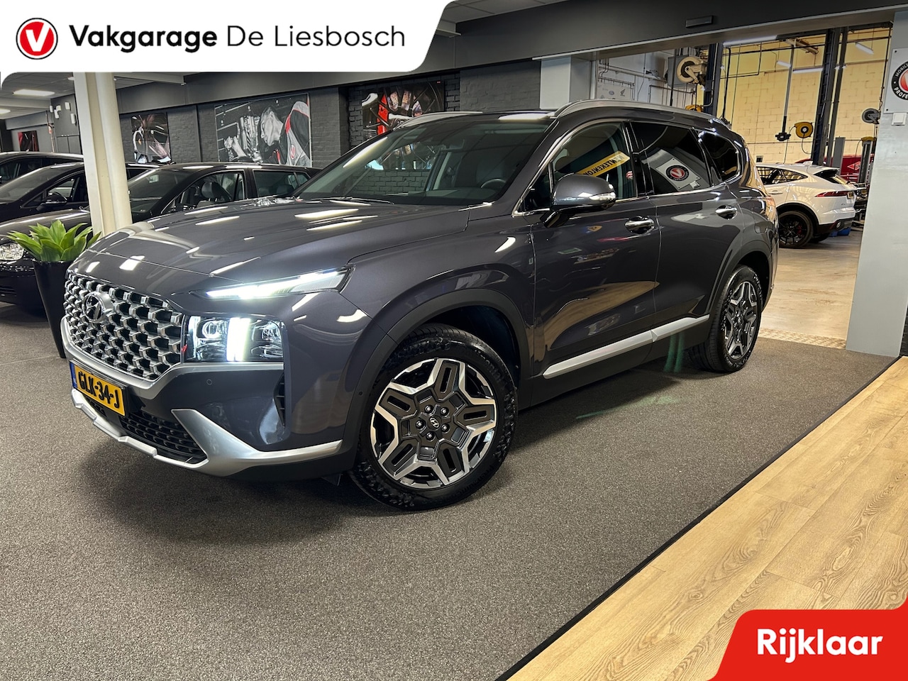 Hyundai Santa Fe - 1.6 T-GDI PHEV 180 PK 4WD| Premium Sky | Panorama-dak | Trekhaak | 360 camera - AutoWereld.nl