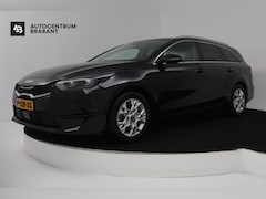 Kia Cee'd Sportswagon - Ceed 1.5 T-GDi DynamicPlusLine (TREKHAAK, STOEL/STUUR VERWARMING, ACHTERUITRIJCAMERA, LANE