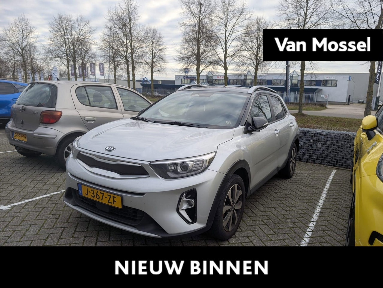 Kia Stonic - 1.0 T-GDi MHEV DynamicPlusLine | AIRCO | NAVIGATIE | TREKHAAK | CLIMATE CONTROL | - AutoWereld.nl