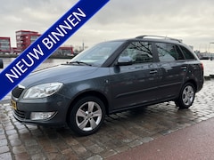 Skoda Fabia Combi - 1.2 TSI Drive navigatie airco/ecc nieuwstaat