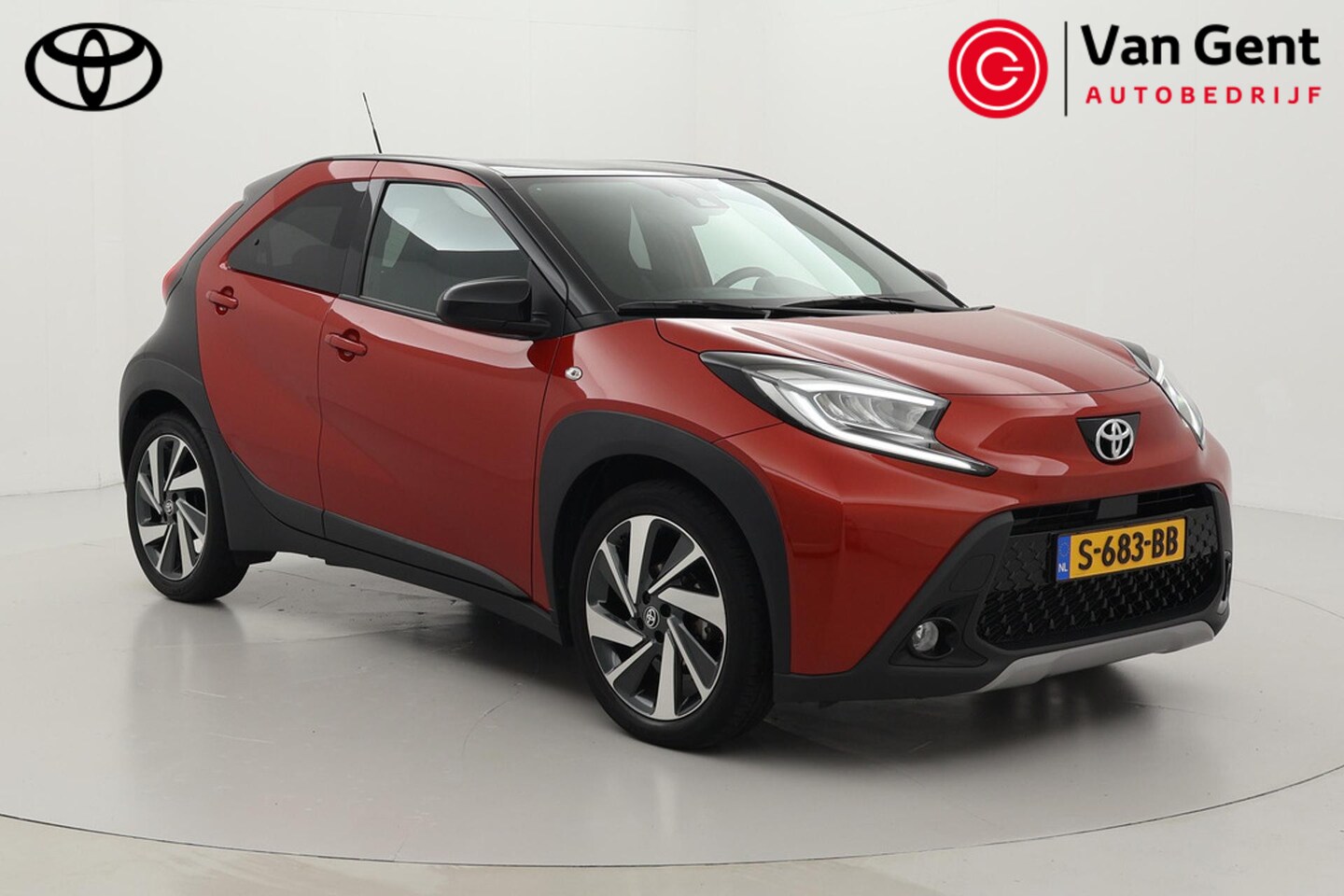 Toyota Aygo X - 1.0 VVT-i S-CVT Envy | Navigatie | JBL | LED | Apple Carplay / Android Auto | Adaptive Cru - AutoWereld.nl