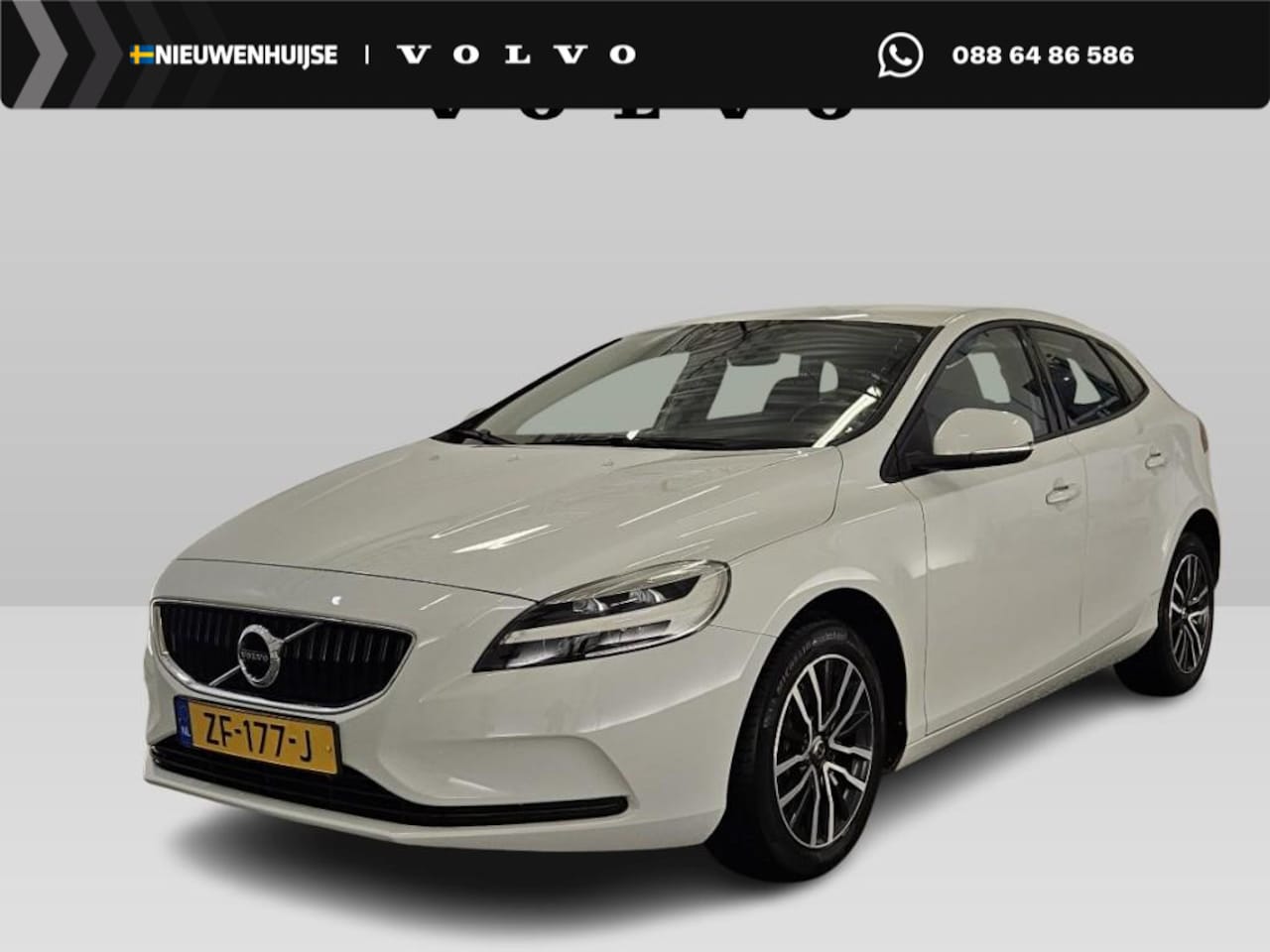 Volvo V40 - 1.5 T2 Polar+ | Cruise Control | Automaat | Stoelverwarming | LED | PDC | Climate Control - AutoWereld.nl