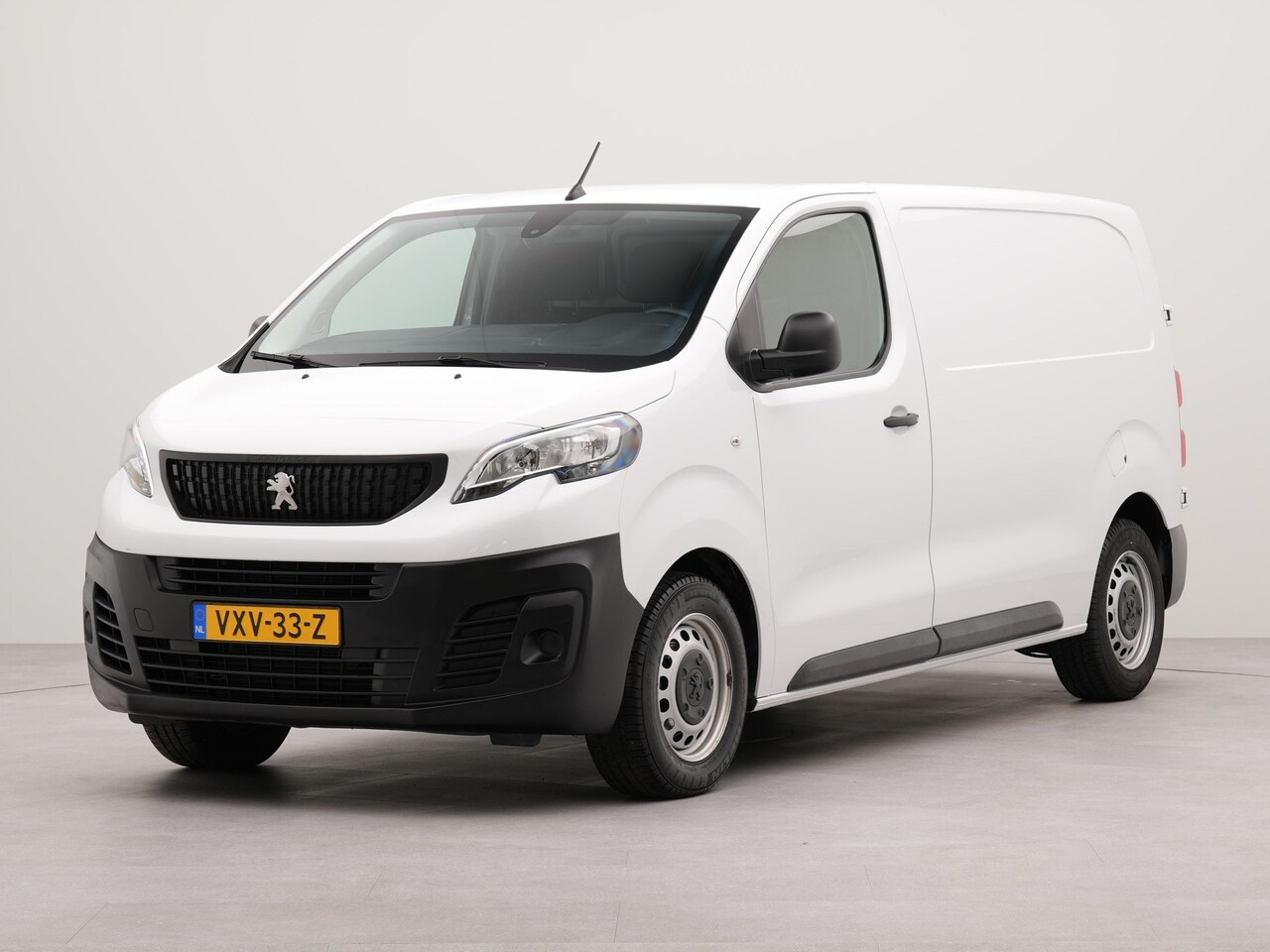 Peugeot Expert - 1.5 BlueHDI 120 S&S L2 | Apple Carplay | Achteruitrij camera | Bluetooth | Airco | 06-2023 - AutoWereld.nl