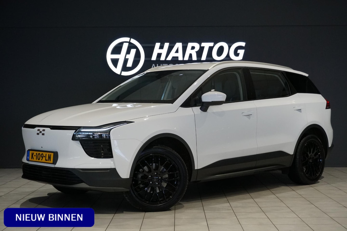 Aiways U5 - 63kWh Standaard + 360 CAMERA / ADAPTIEVE CRUISE / CARPLAY - AutoWereld.nl