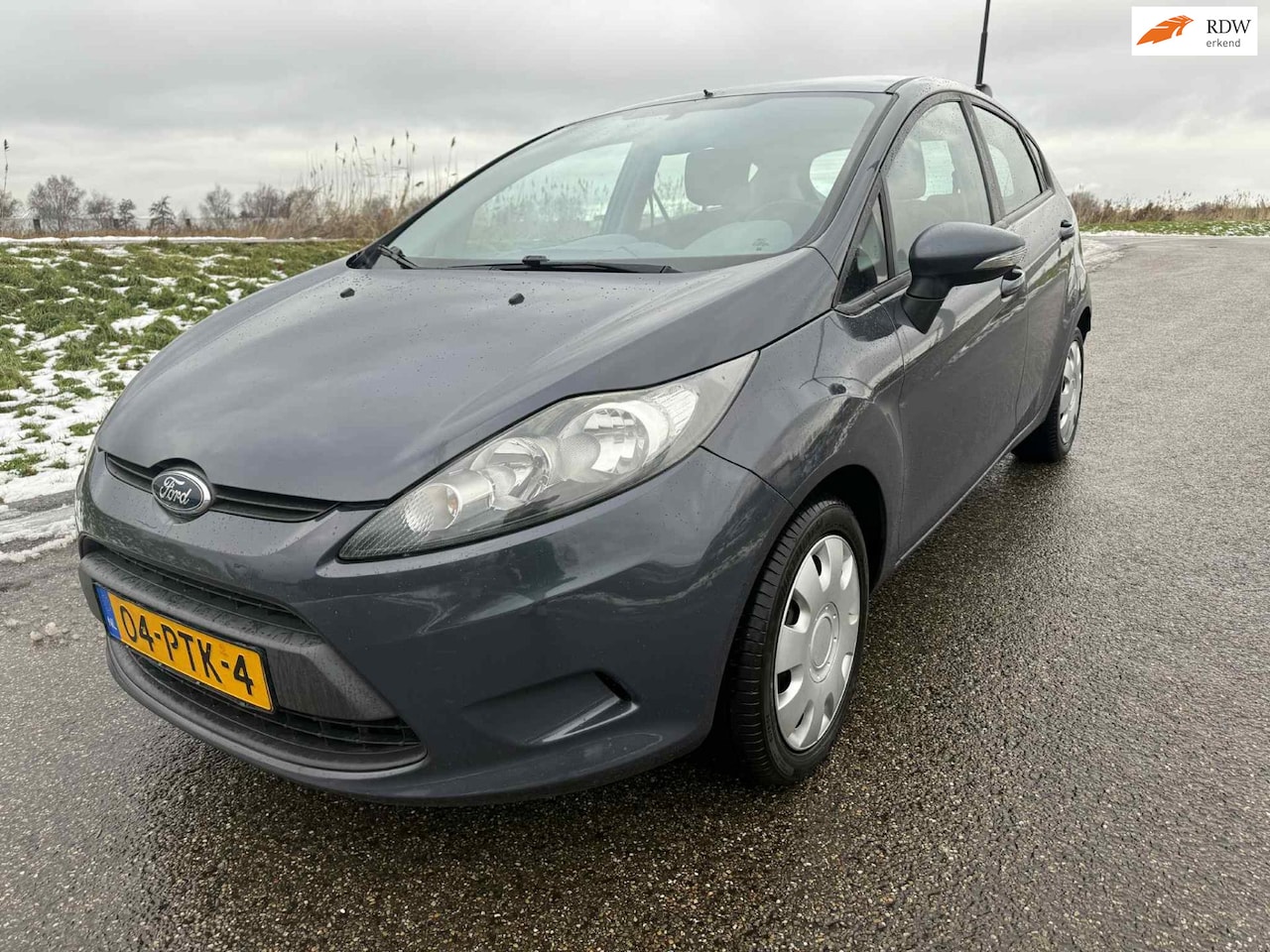 Ford Fiesta - 1.25 Limited incl nw apk nw distributie airco, garantie ! - AutoWereld.nl