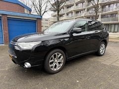 Mitsubishi Outlander - 2.0 PHEV Intense + Hybrid Cruise ACC Black Edition