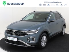 Volkswagen T-Roc - 1.0 TSI Life Business | Parkeerassistent | Digital cockpit Pro | Dodehoek detectie | Adapt