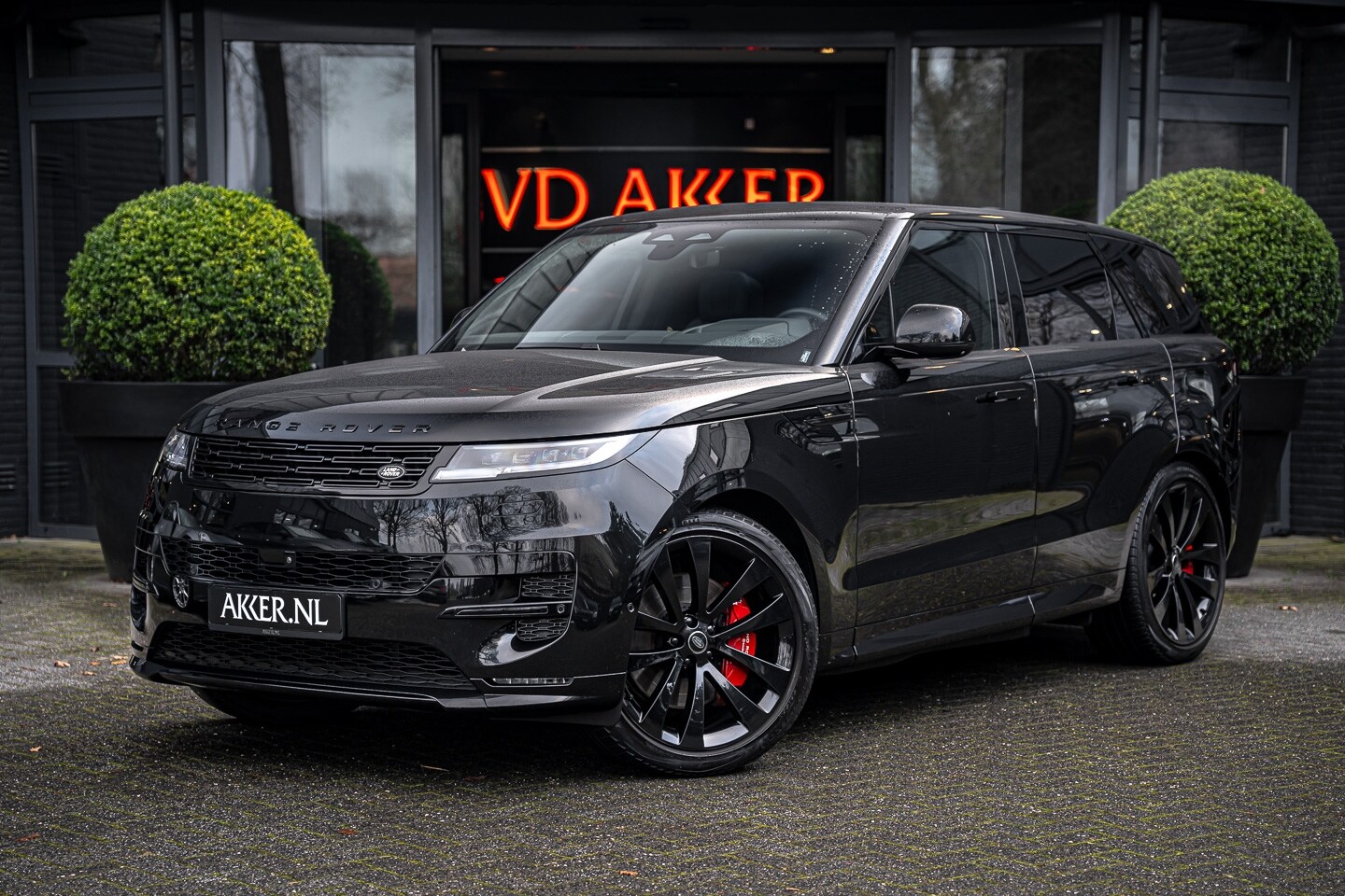 Land Rover Range Rover Sport - P510e First Edition | Massage | 23 Inch | Black Pack | Head-up | ACC - AutoWereld.nl