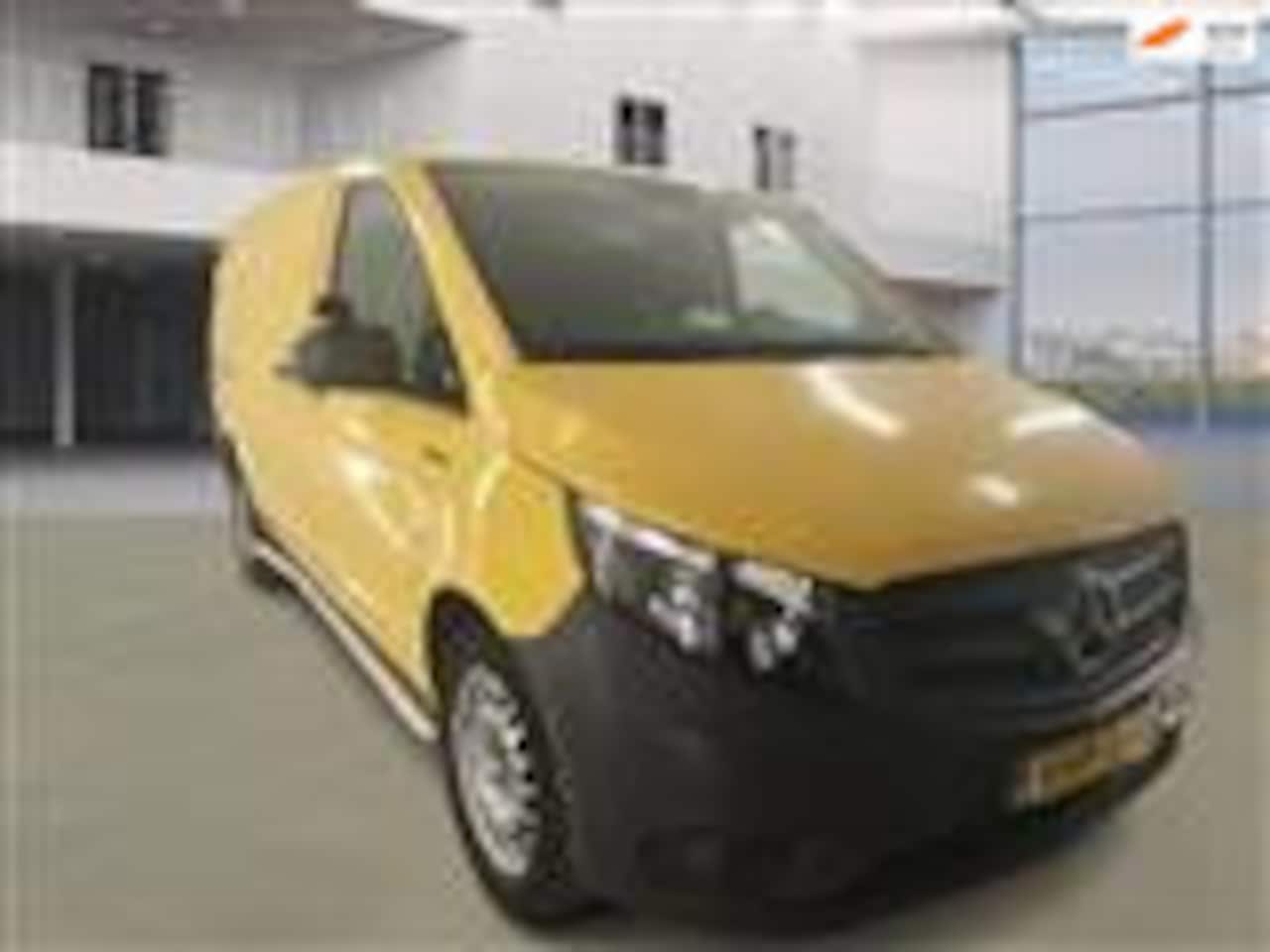 Mercedes-Benz eVito - EVito Lang 41 kWh AC SOH-93% ** 5999 EX BTW ** - AutoWereld.nl