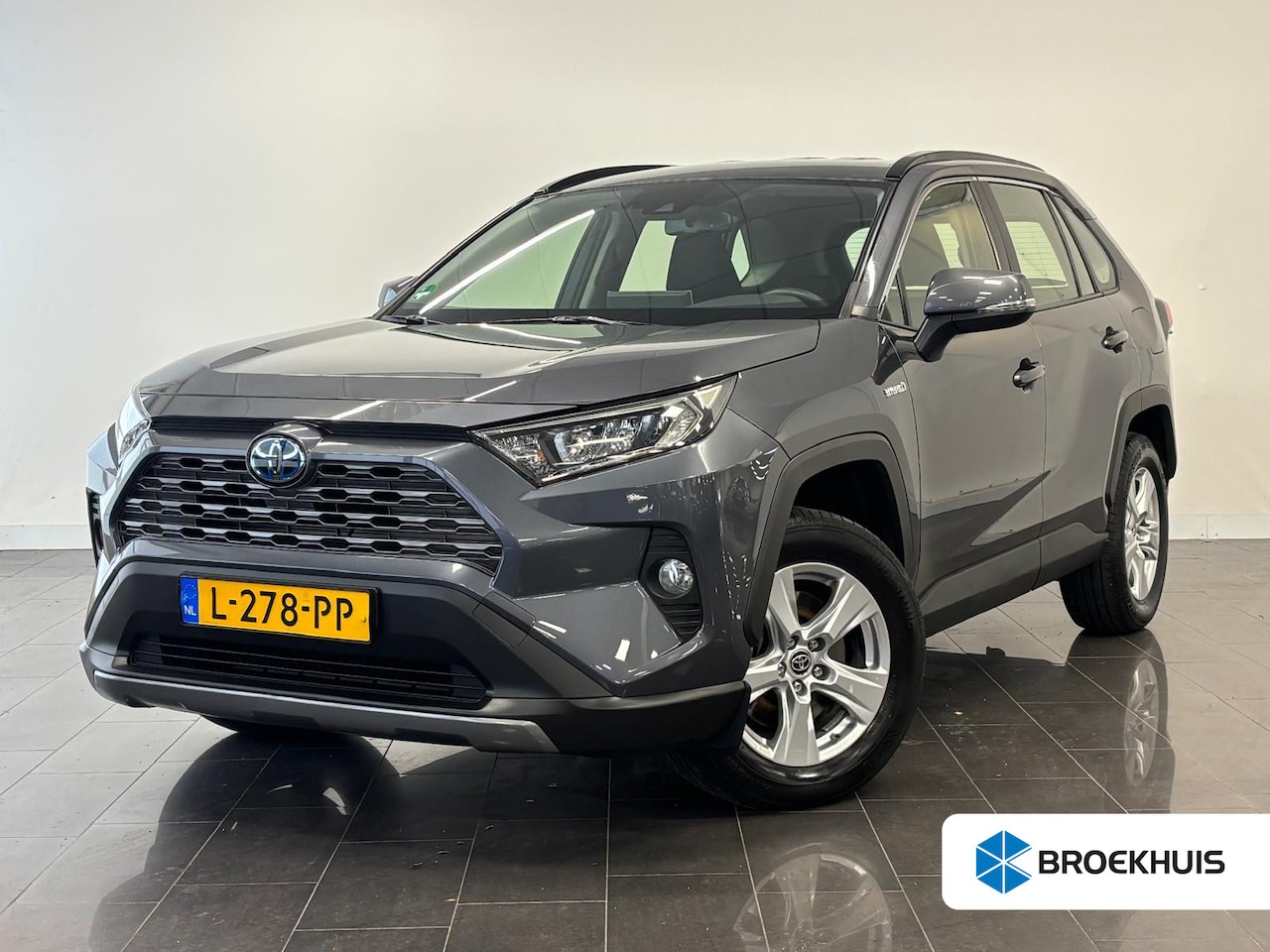 Toyota RAV4 - 2.5 Hybrid AWD Business | Achteruitrijcamera | Alarm | Apple Carplay/Android Auto | Trekha - AutoWereld.nl