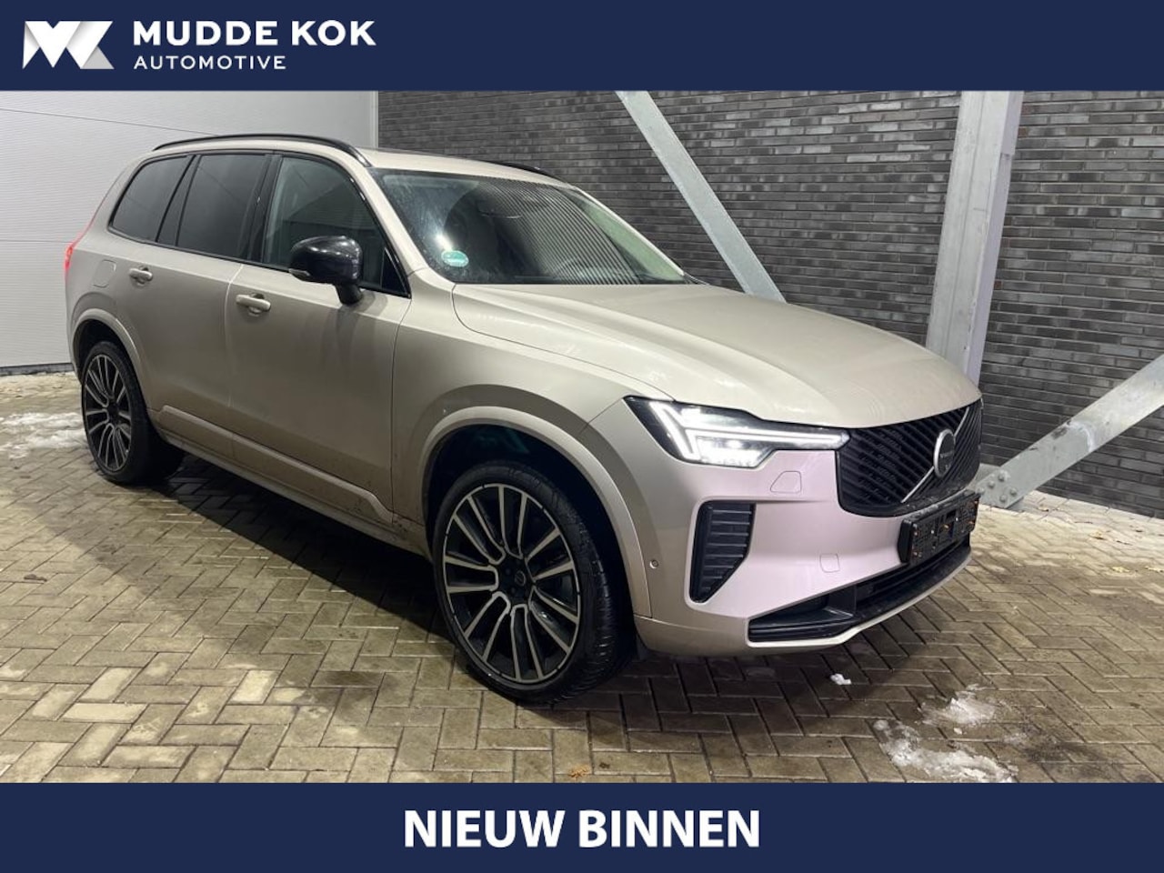Volvo XC90 - T8 Plug-in hybrid Ultra Dark | FULL OPTIONS | Luchtvering | Bowers&Wilkins | Massage | Hea - AutoWereld.nl