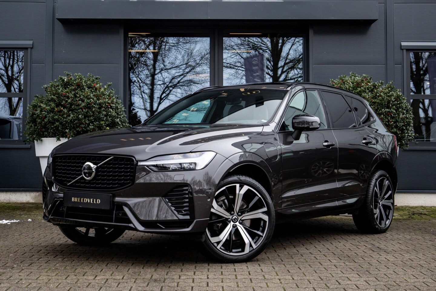 Volvo XC60 - 2.0 T6 Plug-in hybrid AWD Inscription - AutoWereld.nl