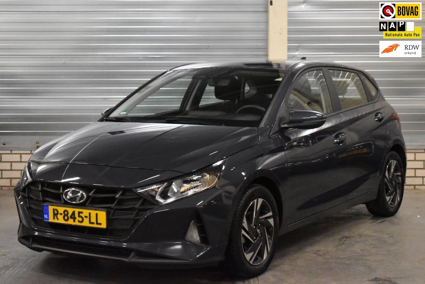 Hyundai i20 - 1.2 MPI Comfort | Apple Carplay/ Android Auto | Camera | Cruise Control|Virtual Cockpit|DA - AutoWereld.nl