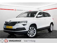 Skoda Karoq - 1.5 TSI ACT Style Business Panoramadak Leder Klaptrekhaak Canton audio