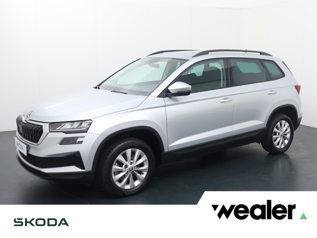 Skoda Karoq - 1.5 TSI ACT Business Edition | 150 PK | Automaat | Trekhaak wegklapbaar | LED verlichting - AutoWereld.nl