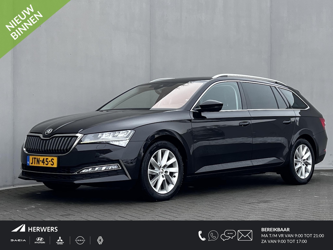 Skoda Superb Combi - 1.4 TSI iV Business Edition Plus / EAER 61 km / 1.600 kg elektrische trekhaak / Virtual Co - AutoWereld.nl