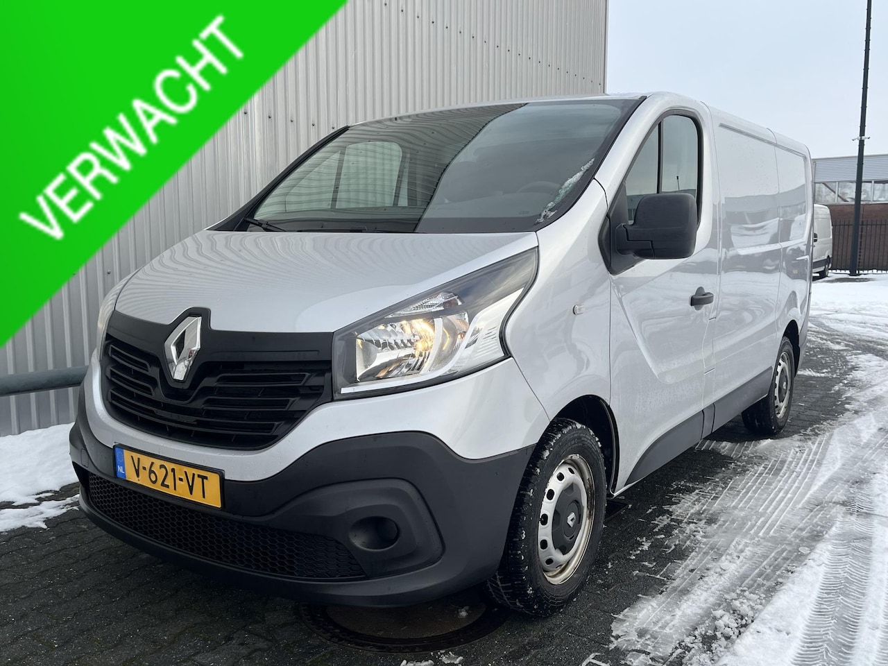 Renault Trafic - 1.6 dCi T27 L1H1 Comfort*CRUISE*A/C*HAAK*TEL*3PERS - AutoWereld.nl
