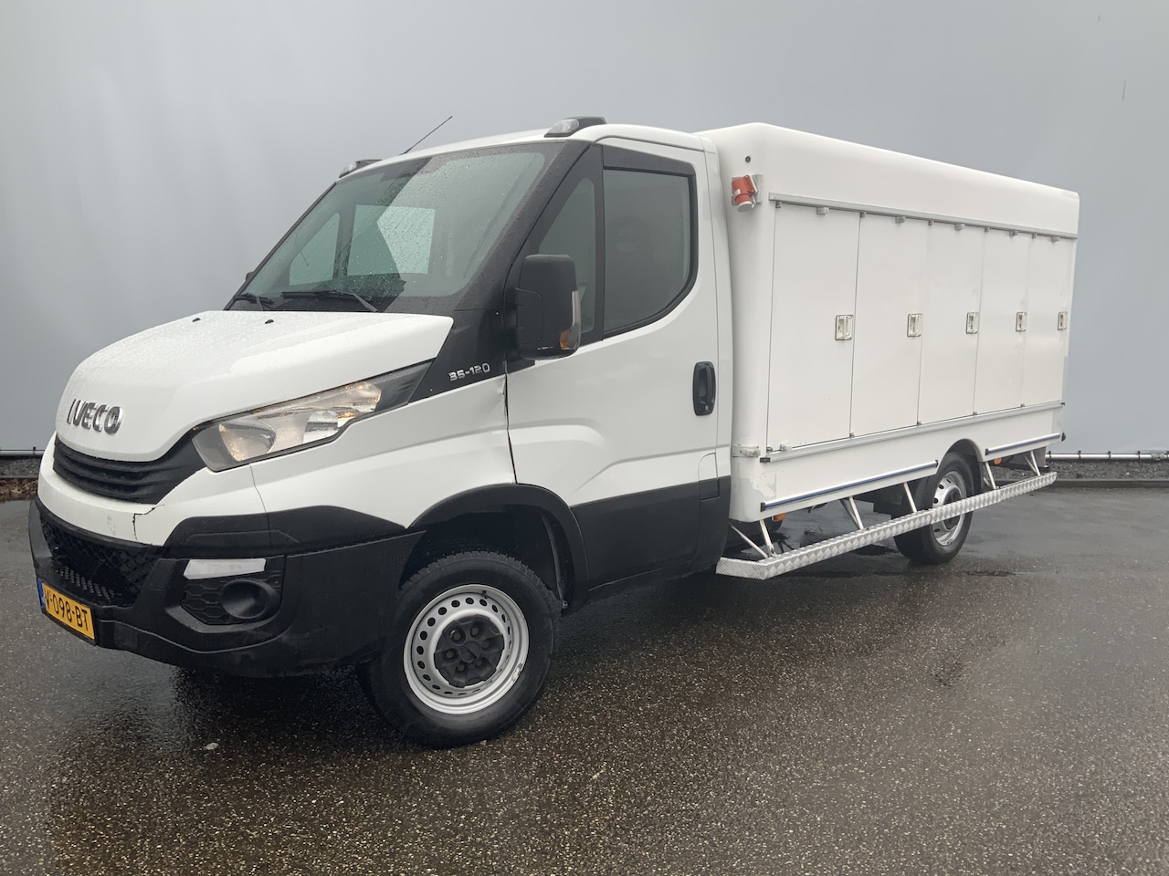 Iveco Daily - 35S12 2.3 345 VriesAuto 10 deuren _40 gr onder 0, Euro 6 Bakmaat Buitenkant L355/B.190/H.1 - AutoWereld.nl