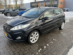 Ford Fiesta - 1.25 Titanium SCHUIFDAK CLIMA CRUISE NAP