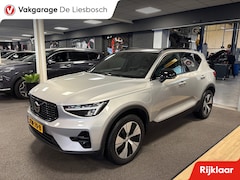 Volvo XC40 - 1.5 T5 Plug-in hybrid Plus Dark / stoel en stuur verwarming / Panoramadak / memory
