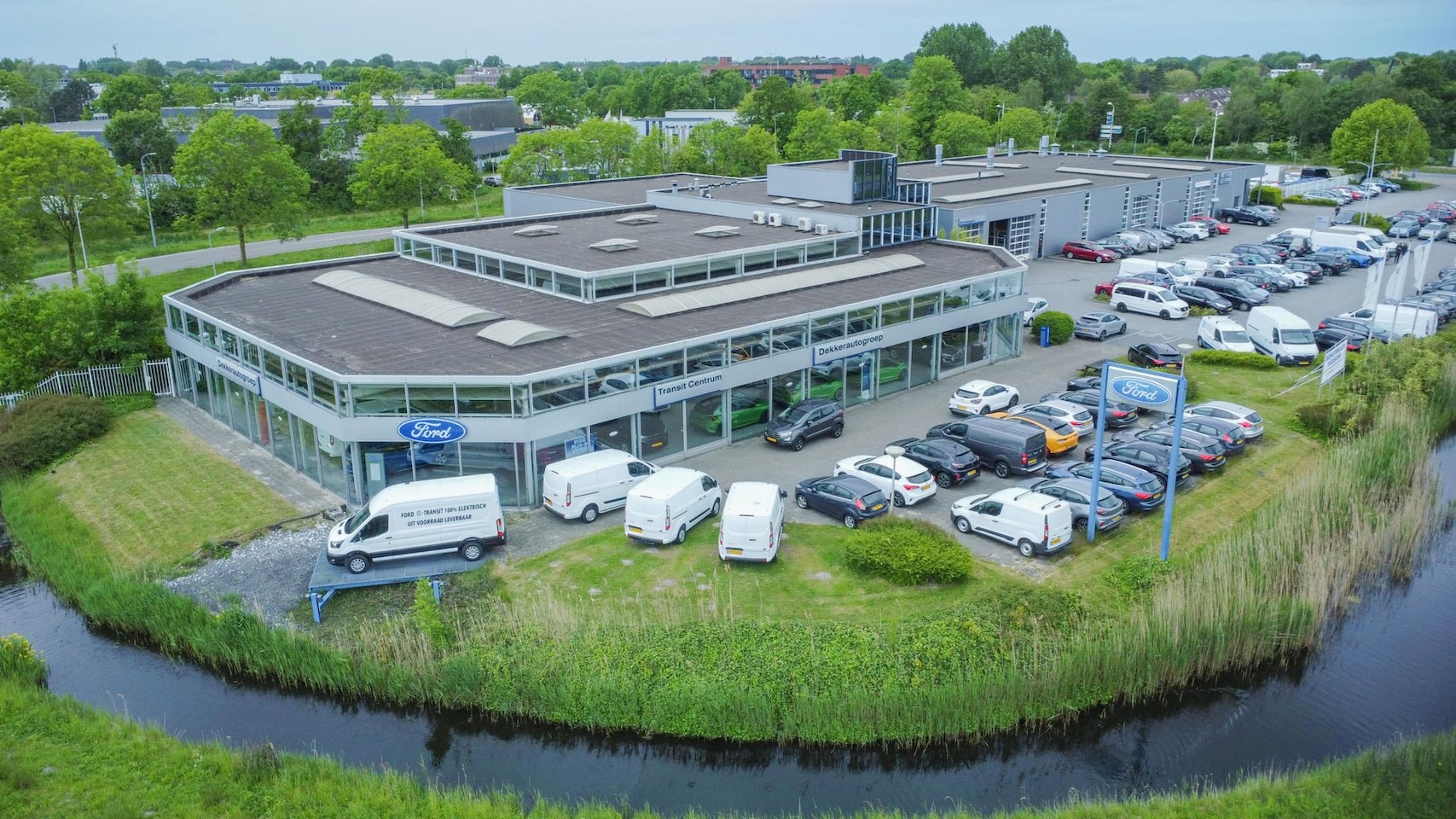 Ford Focus Wagon - 1.0 EcoBoost Titanium X Business 1.0 EcoBoost Titanium X Business - AutoWereld.nl