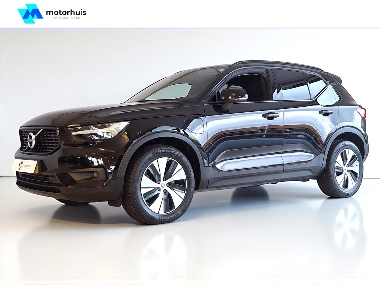 Volvo XC40 - T4 Twin Engine 211pk Geartronic R-Design Expression NAVI CAMERA STOELV - AutoWereld.nl