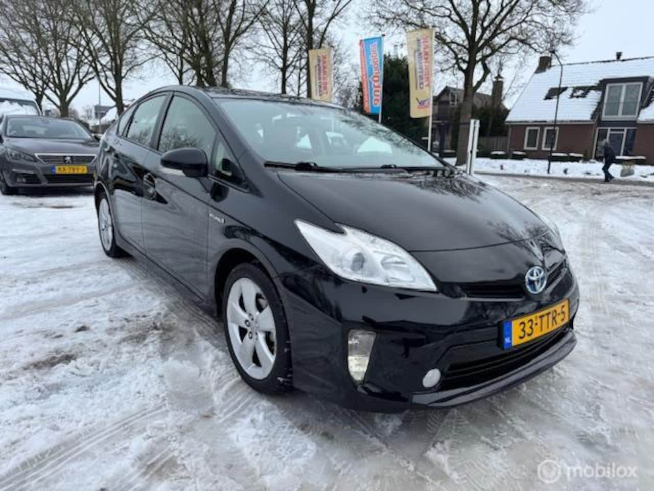 Toyota Prius - 1.8 Executive Business Facelift+Solarroof+Leder+JBL - AutoWereld.nl
