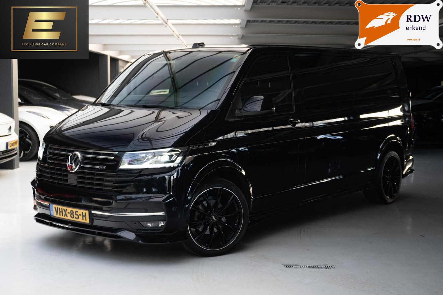 Volkswagen Transporter - 2.0 TDI L2H1 | ABT | Bulli | Leer | Alcantara - AutoWereld.nl