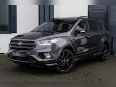 Ford Kuga - 1.5 182pk ST Line PANO / TREKHAAK / CAMERA