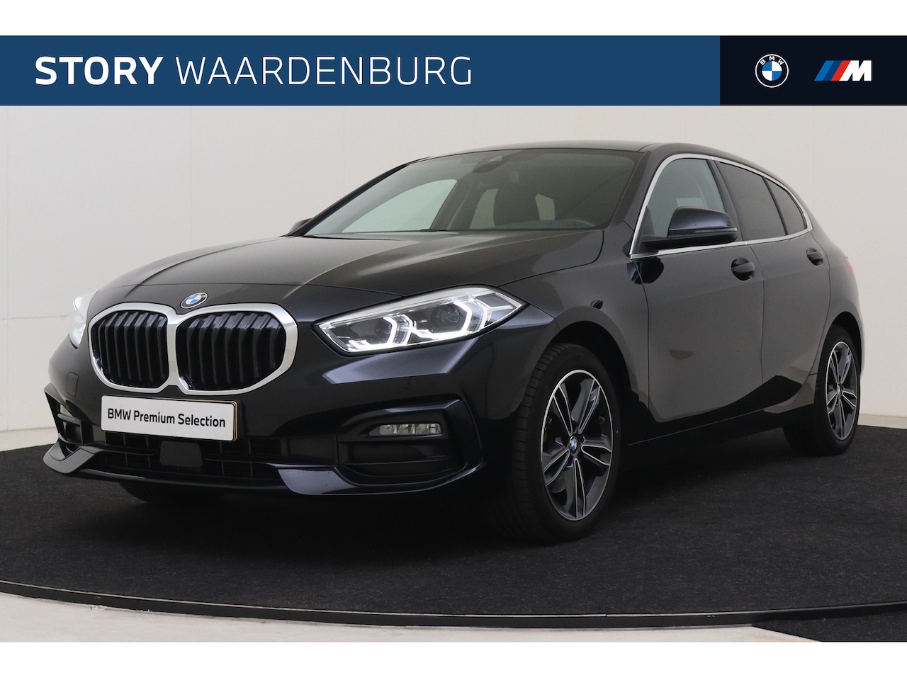 BMW 1-serie - 118i Sport Line Automaat / Sportstoelen / LED / Cruise Control / Live Cockpit Professional - AutoWereld.nl