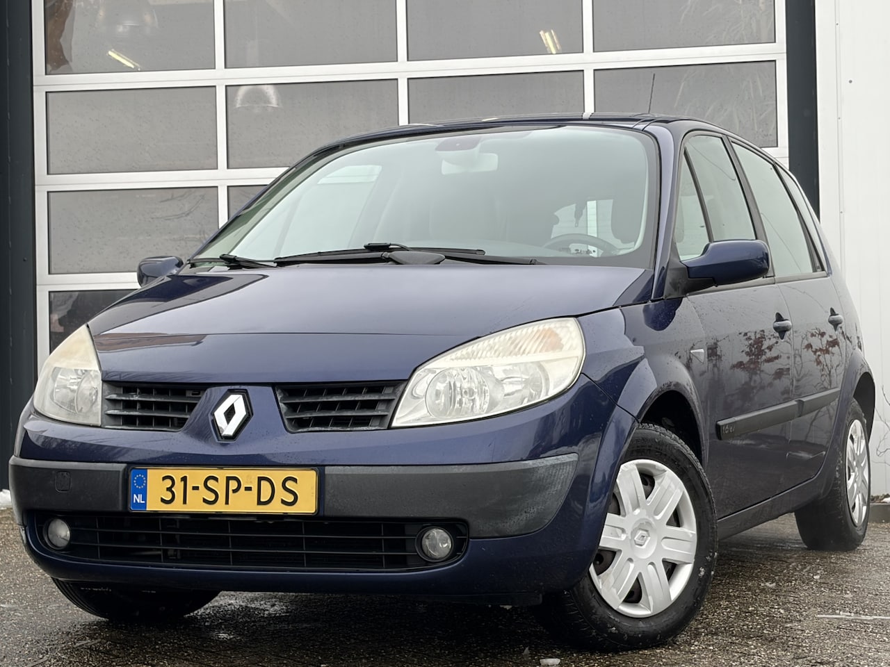 Renault Scénic - 1.6-16V Expression Comfort 112pk | Airco | Cruise control | Dimlichten automatisch | Isofi - AutoWereld.nl