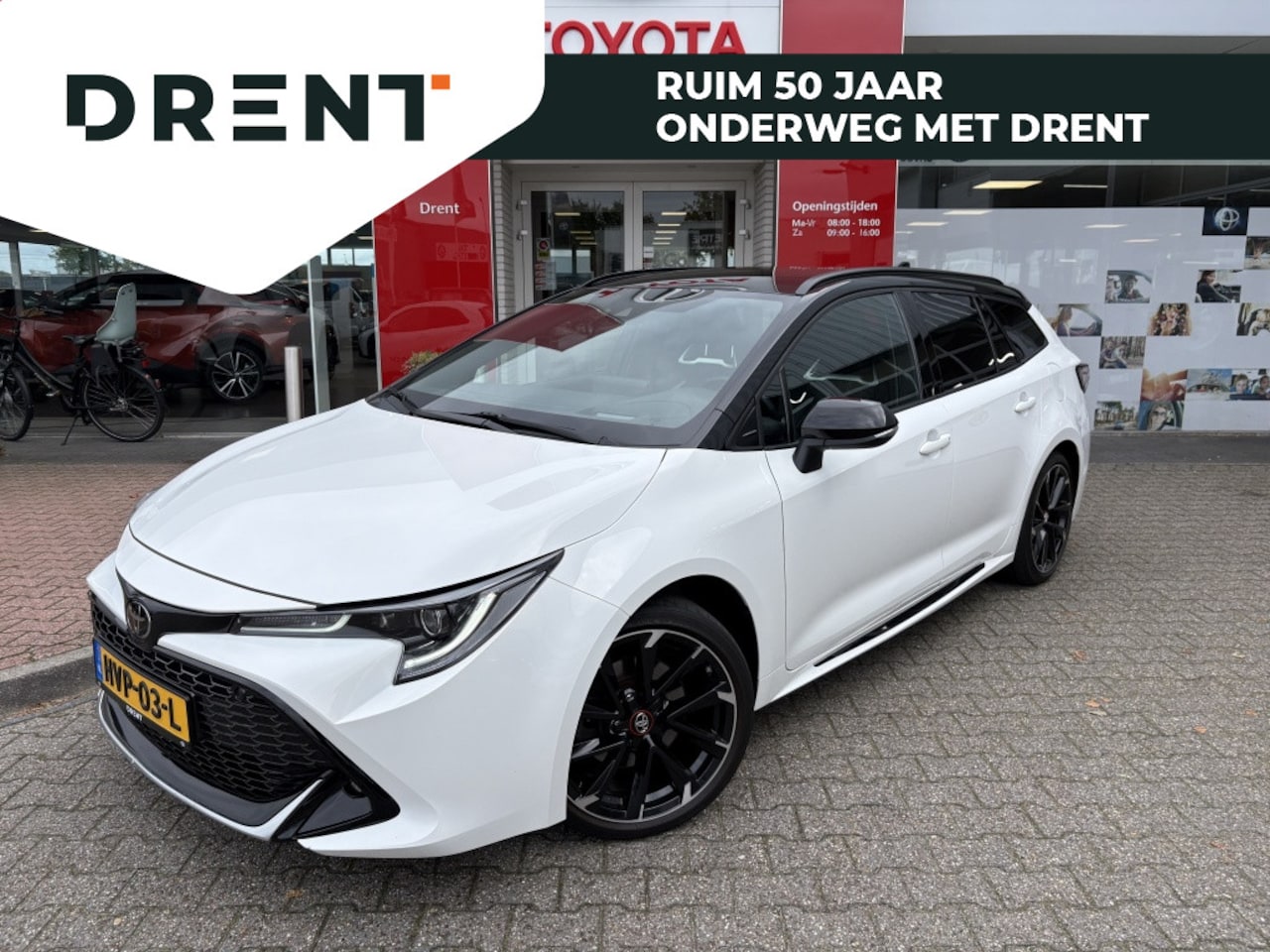Toyota Corolla Touring Sports - 2.0 Hybrid GR-Sport Plus Bi-Tone | Trekhaak | Head-Up Display | - AutoWereld.nl