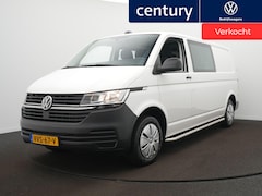 Volkswagen Transporter - Bedrijfswagens 2.0 TDI L2H1 28 DC | 6 Zitplaatsen | Trekhaak | Cruise | Carplay