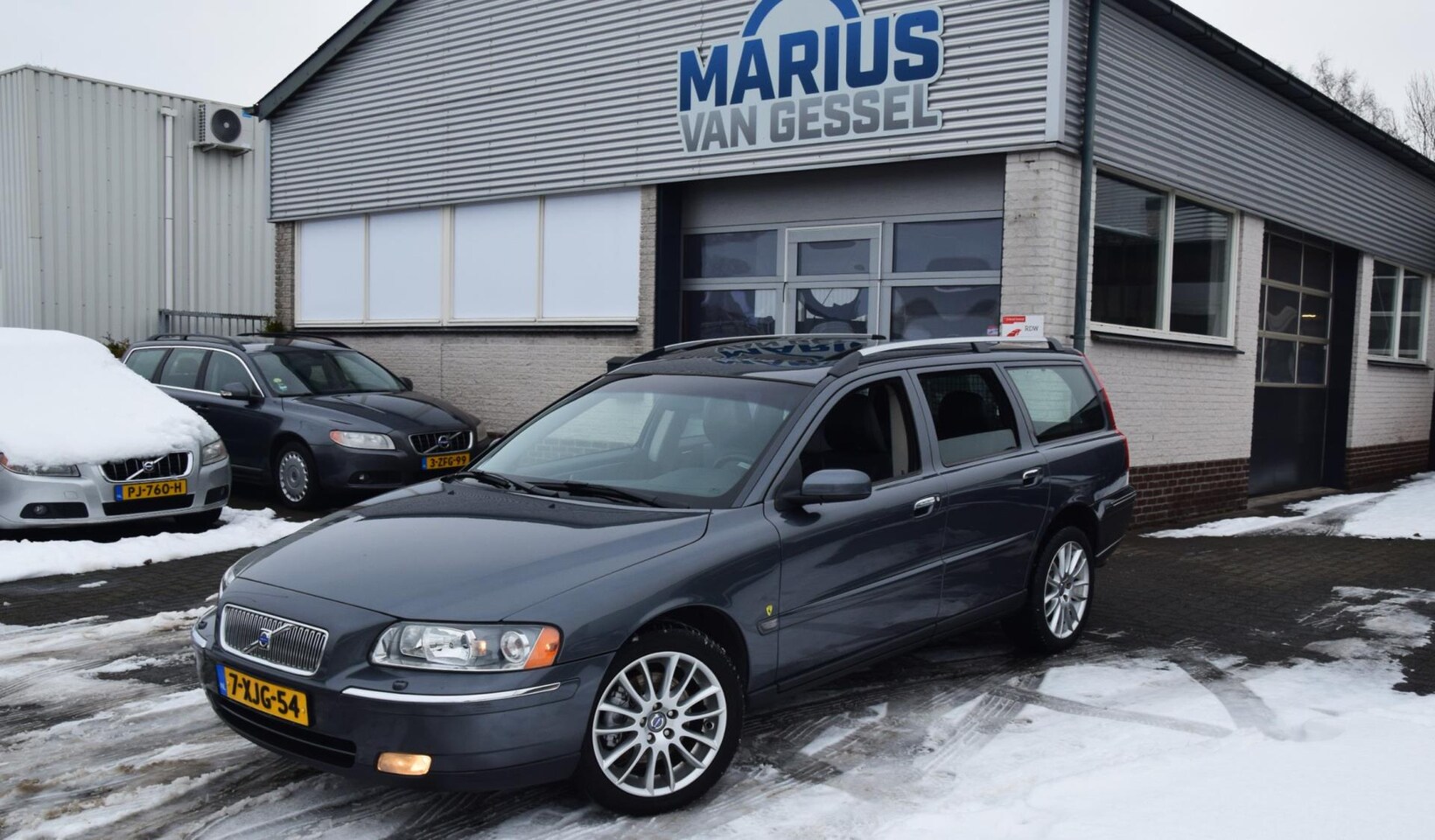 VOLVO V70