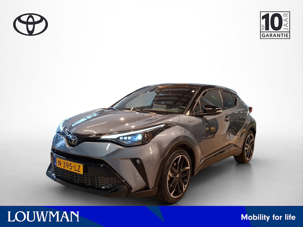 Toyota C-HR - 2.0 Hybrid GR-Sport | 180 PK Mats foto's maken - AutoWereld.nl