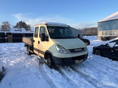 Iveco Daily - 3.0L Dubbelcab*Kraan*Automaat