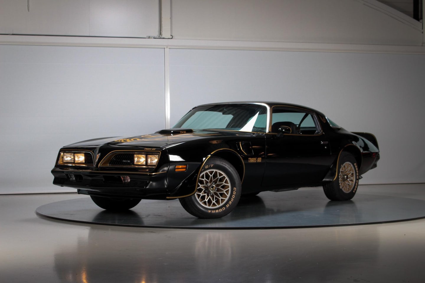 Pontiac Firebird - "Bandit" - AutoWereld.nl